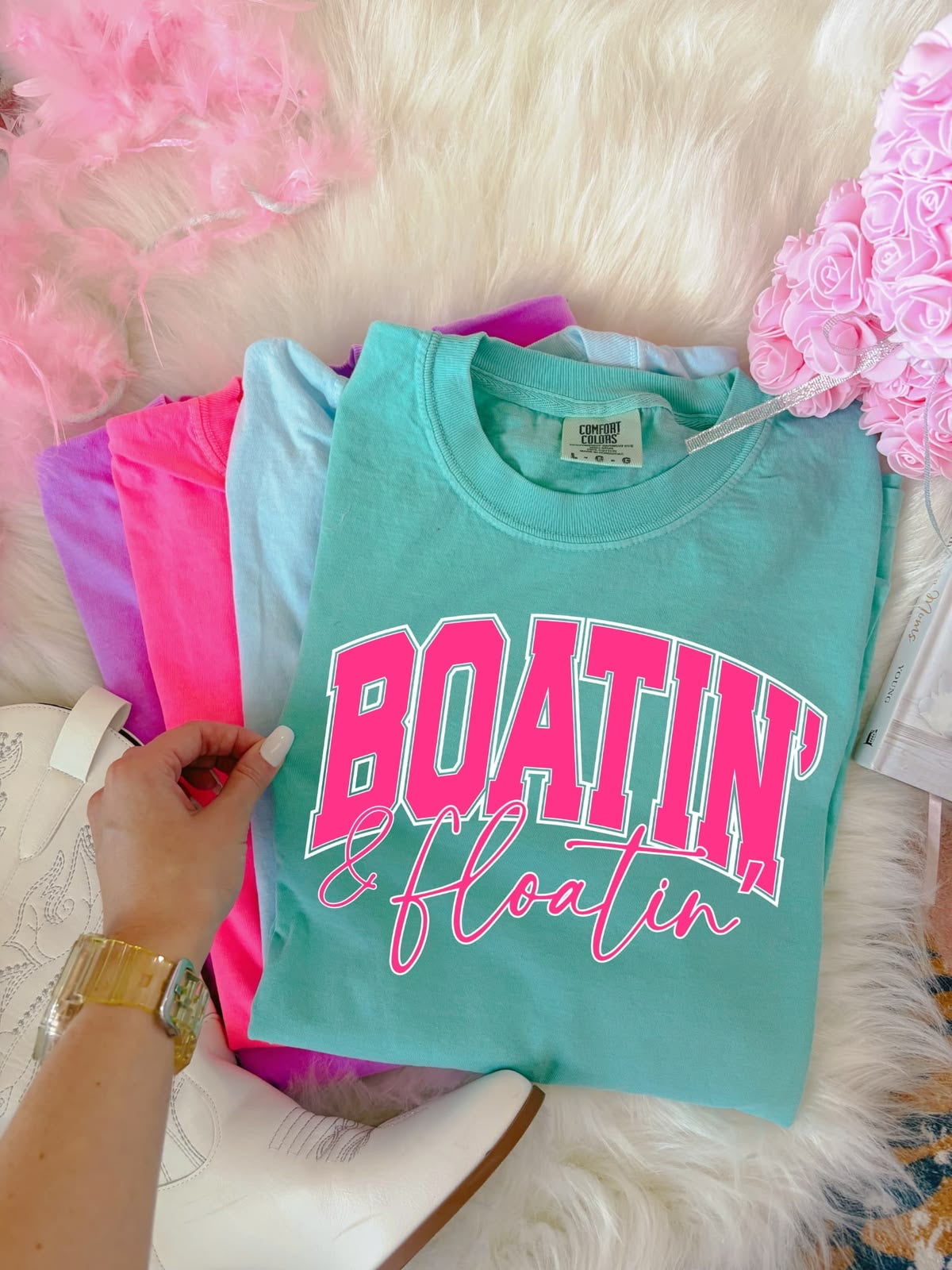 Pink Letter Boatin’ & Floatin’